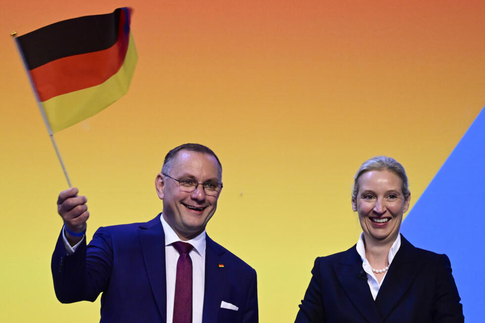 En Allemagne, près de 20 000 manifestants contre le congrès du parti d’extrême droite AfD En Allemagne, près de 20 000 manifestants contre le congrès du parti d’extrême droite AfD