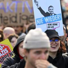 En Allemagne, près de 20 000 manifestants contre le congrès du parti d’extrême droite AfD