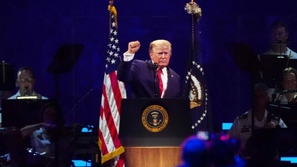 Trump célèbre le 250e anniversaire des États-Unis, "plus fiers que jamais" Trump célèbre le 250e anniversaire des États-Unis, "plus fiers que jamais"