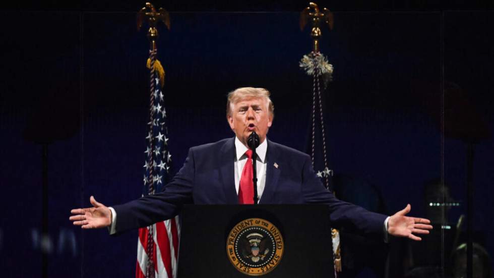 Donald Trump ressort la peur du "grand méchant Rouge" avant les élections de mi-mandats,