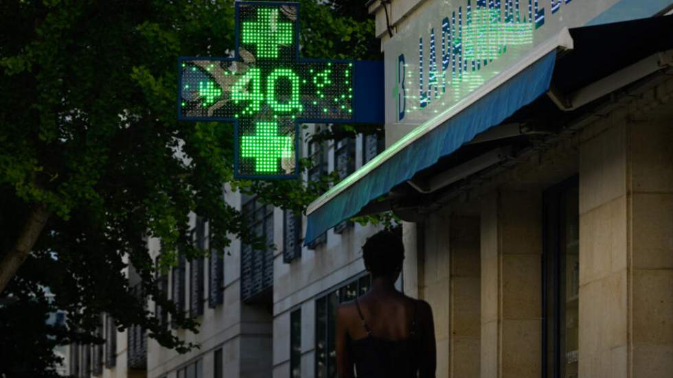 Canicule : un "plan Orsec chaleurs extrêmes" inédit activé dans les départements en vigilance rouge Canicule : un "plan Orsec chaleurs extrêmes" inédit activé dans les départements en vigilance rouge