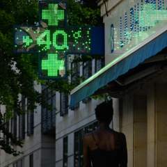 Canicule : un "plan Orsec chaleurs extrêmes" inédit activé dans les départements en vigilance rouge