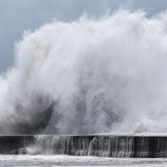 Le typhon Bavi fait 15 morts aux Philippines, Taïwan en "alerte maximale"