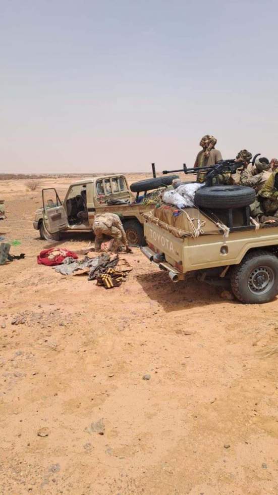 Mali : retour en images sur une semaine de combats à Anéfis, localité clé du Nord