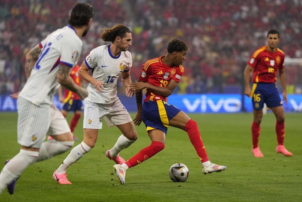 Des Bleus de Platini à Lamine Yamal : les sept matches qui ont écrit la rivalité France-Espagne