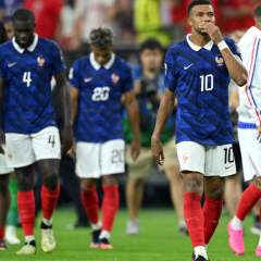"On a perdu contre nous-mêmes" : les Bleus frustrés après leur élimination