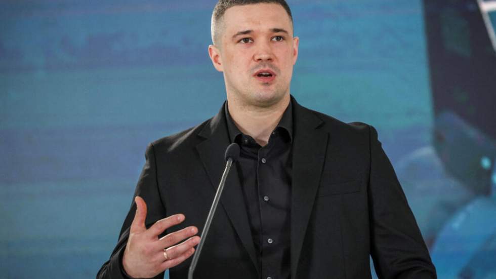 Le remaniement se poursuit en Ukraine, le ministre de la Défense Fedorov annonce sa démission Le remaniement se poursuit en Ukraine, le ministre de la Défense Fedorov annonce sa démission