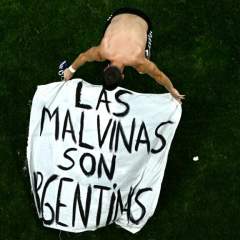 Mondial 2026 : la banderole "Les Malouines sont argentines" brandie par des joueurs de l'Albiceleste