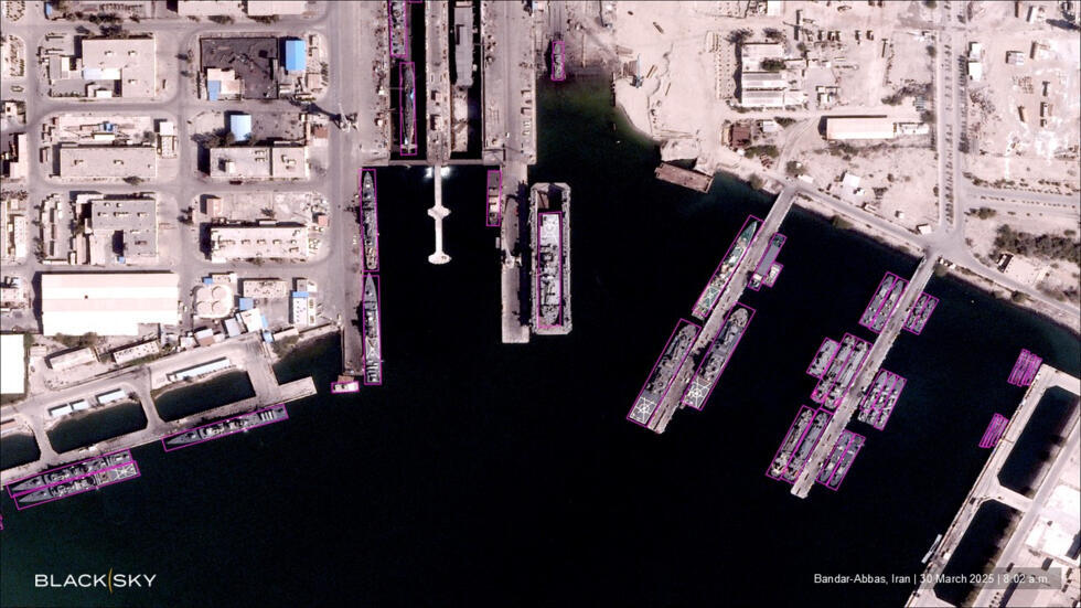 Pourquoi les États-Unis ciblent le port iranien de Bandar Abbas avec des drones navals