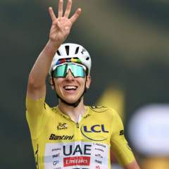 14e étape du Tour de France : nouvelle victoire de Tadej Pogacar, maillot blanc pour Paul Seixas