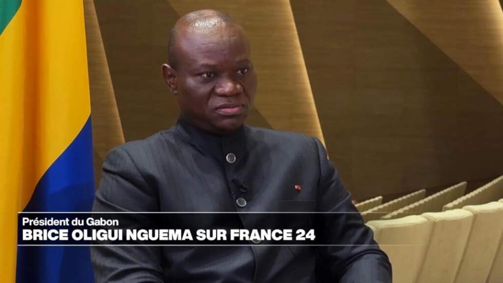 Manganèse et base militaire au programme de la visite d'État du président gabonais à Paris