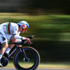 Tour de France : Remco Evenepoel remporte le chrono de la 16e étape, Pogacar deuxième