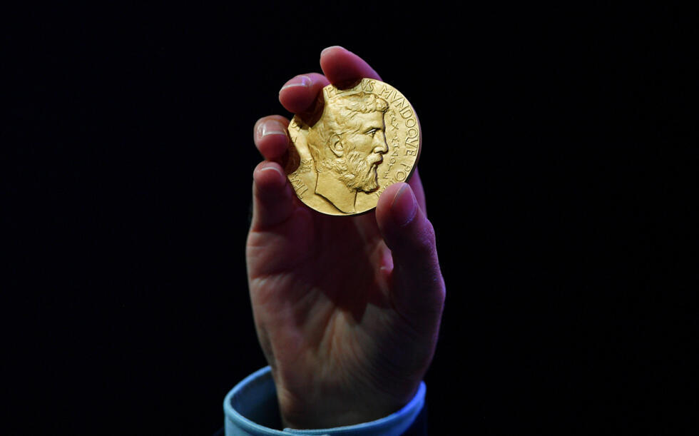 En plein tournant de l'IA, la médaille Fields récompense quatre mathématiciens, dont deux Chinois