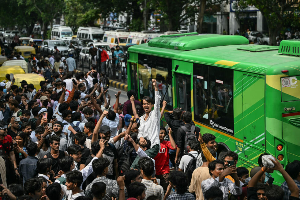Inde : face à la fronde du "parti des cafards", le ministre de l'Éducation démissionne