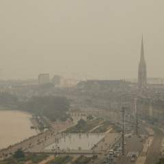 "J'ai passé la nuit à tousser" : sous les fumées des incendies, Bordeaux suffoque