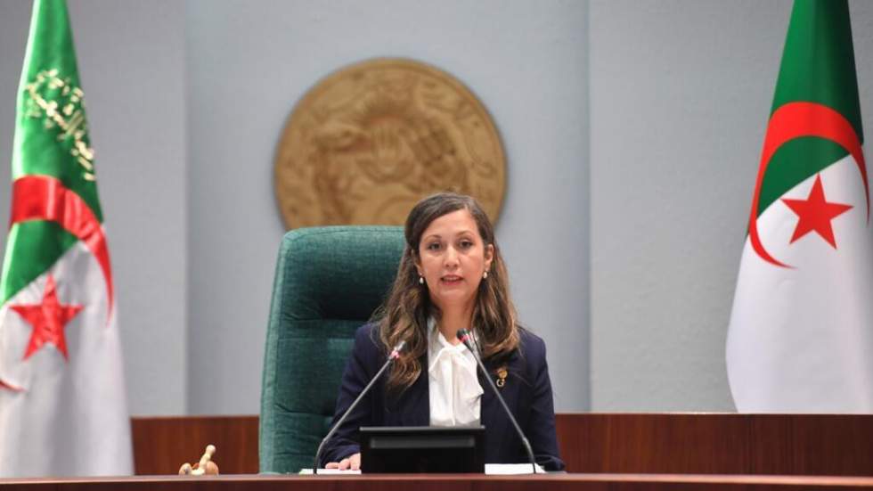 Khalida Boufedeche, première femme élue à la tête du Parlement algérien