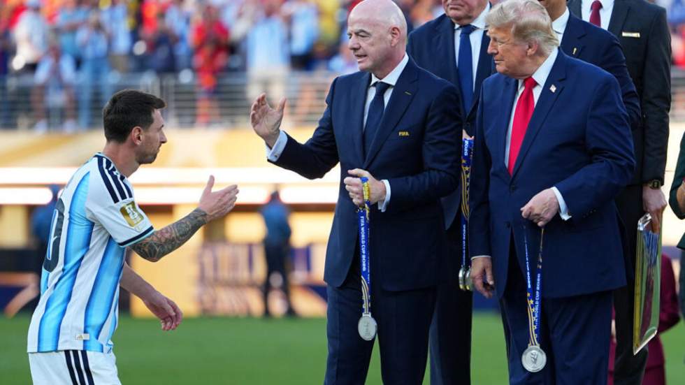 La Fifa maintient son projet d'ouverture aux investisseurs privés malgré les critiques La Fifa maintient son projet d'ouverture aux investisseurs privés malgré les critiques