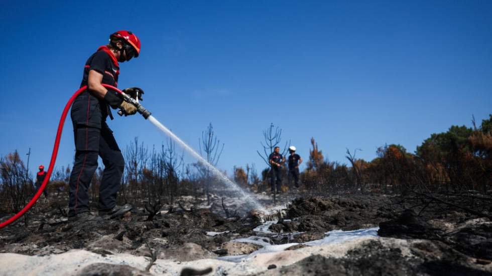 Les incendies en France sont globalement "sous contrôle", assure le Premier ministre Les incendies en France sont globalement "sous contrôle", assure le Premier ministre