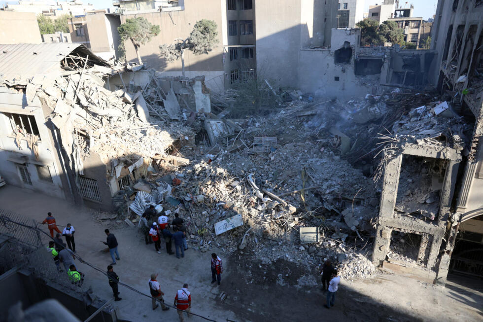 Comment Israël a réduit en poussière une synagogue de Téhéran (1/2) Comment Israël a réduit en poussière une synagogue de Téhéran (1/2)