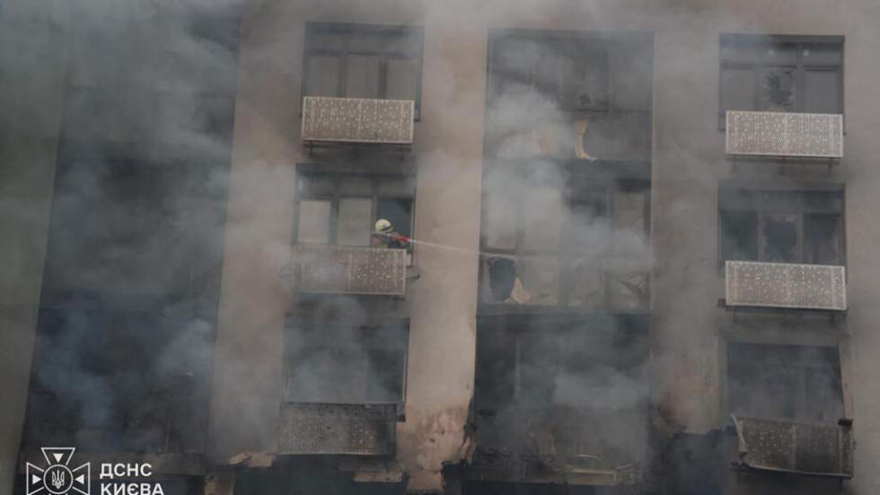 En direct : au moins 12 morts dans une attaque russe "massive" sur Kiev et sa région