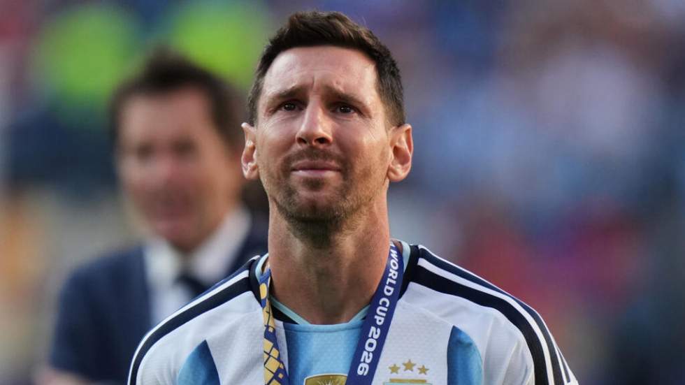 Le monument argentin Lionel Messi annonce sa retraite internationale