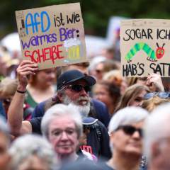 Allemagne : 6 000 personnes manifestent pour la démocratie avant un scrutin favorable à l'AfD