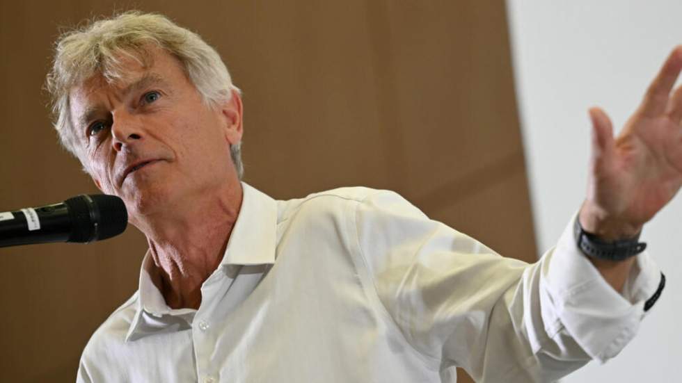 Présidentielle 2027 : Fabien Roussel officialise sa candidature avec le PCF Présidentielle 2027 : Fabien Roussel officialise sa candidature avec le PCF