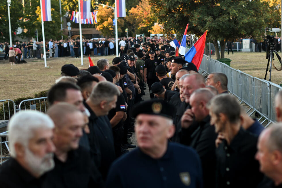La foule se presse à Belgrade pour les obsèques du "boucher des Balkans" Ratko Mladic