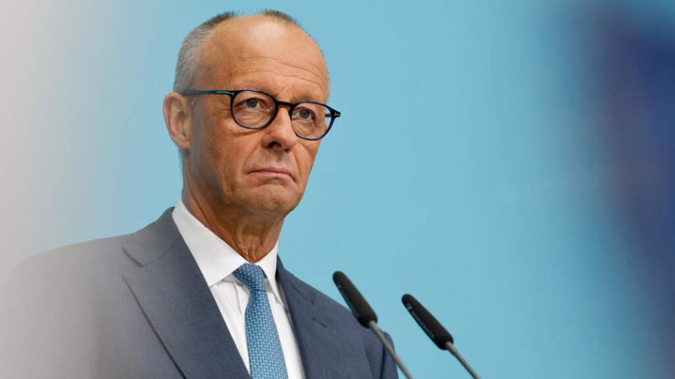 "Nous devons mieux expliquer les réformes" : face à l'extrême droite, Merz veut maintenir le cap