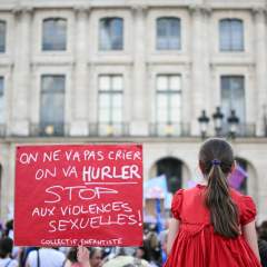 Violences sexistes et sexuelles : les associations "maintiennent la pression" pour la loi intégrale