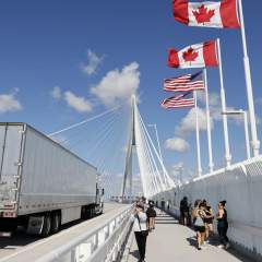 Acier, yaourts, électronique... la riposte du Canada sur les produits américains entre en vigueur