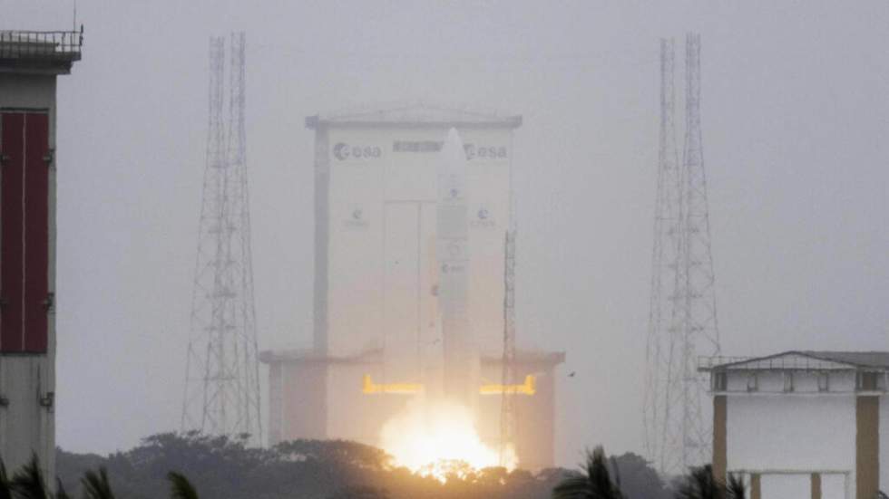Avec son premier sommet international à Paris, l'Europe cherche sa place dans la course spatiale