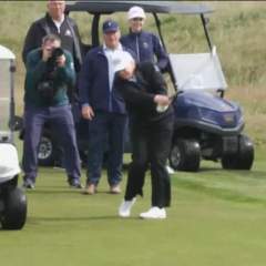 Trump est arrivé en Irlande pour un séjour mêlant golf et diplomatie