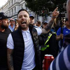 Qu'est-ce que la Patriot Platform, à l'origine des manifestations anti-migrants au Royaume-Uni ?