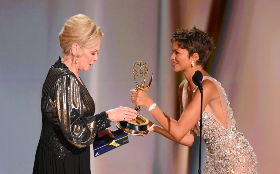 Les séries "Widow's Bay" et "The Pitt" triomphent aux Emmy Awards Les séries "Widow's Bay" et "The Pitt" triomphent aux Emmy Awards
